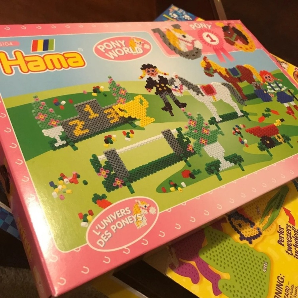 Hama Pony World